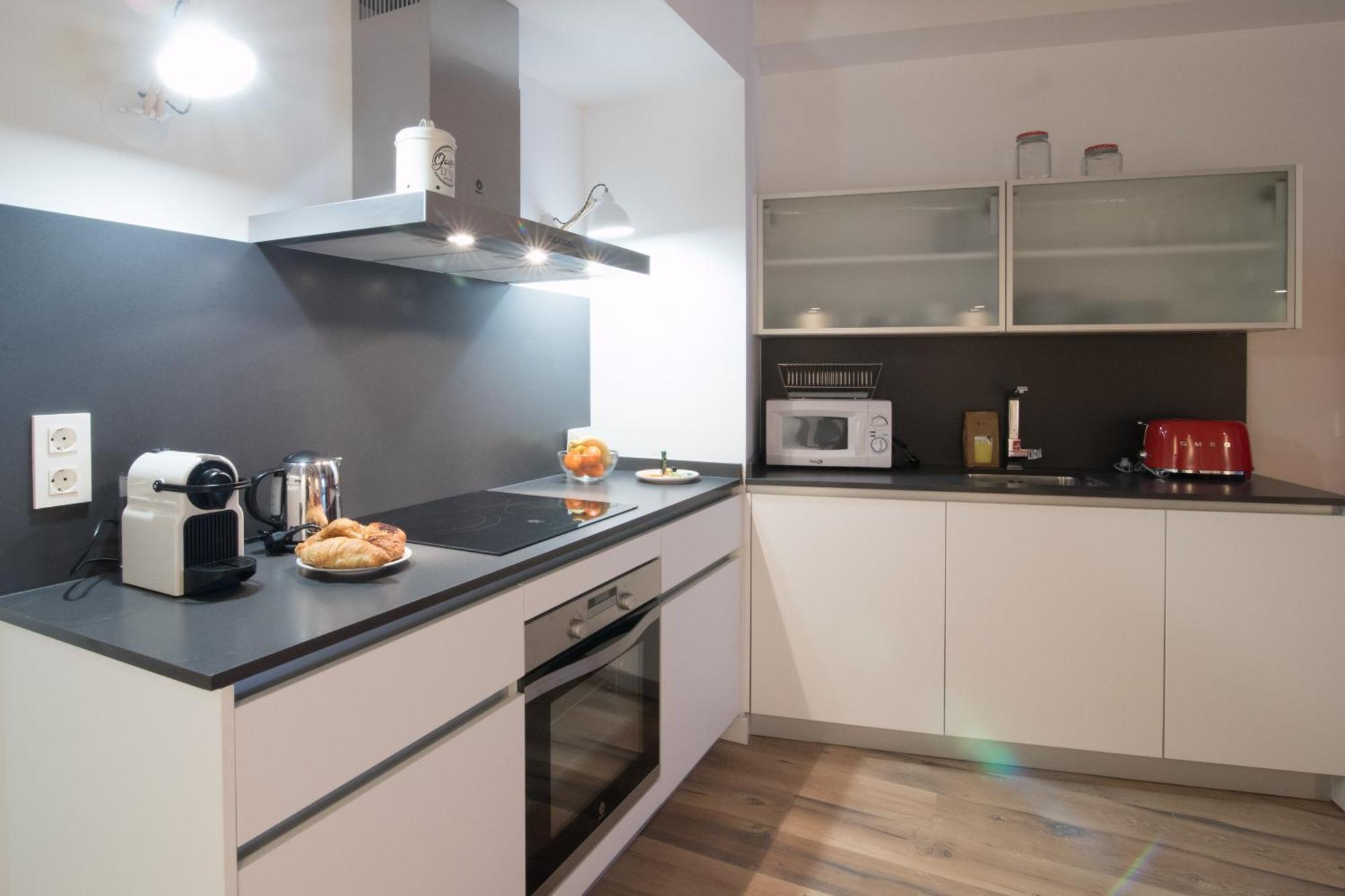 סרגוסה Apartamentos Almada מראה חיצוני תמונה