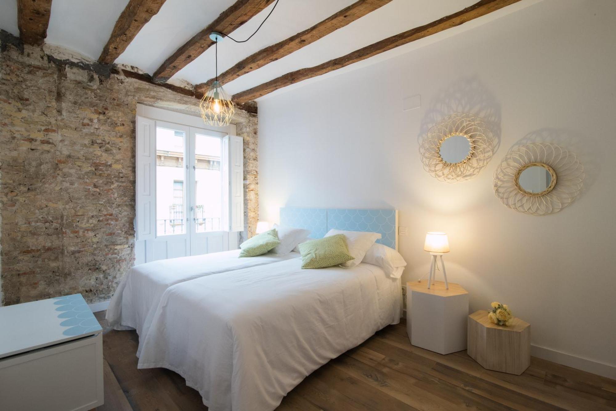 סרגוסה Apartamentos Almada מראה חיצוני תמונה