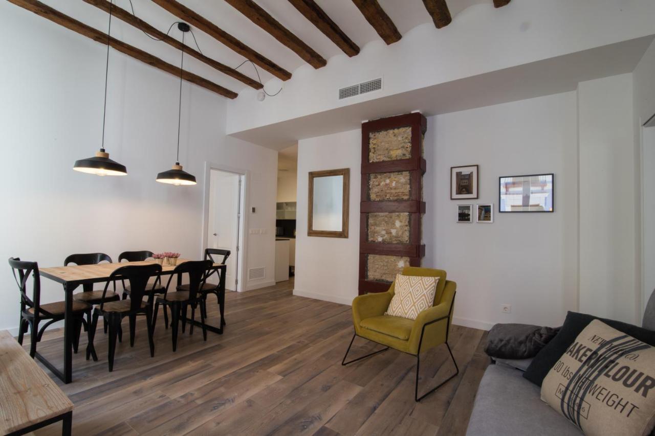 סרגוסה Apartamentos Almada מראה חיצוני תמונה